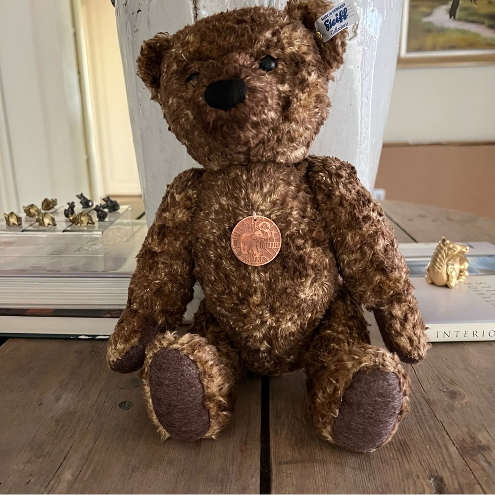 Steif “Teddies for Tomorrow” PB55 007118 Brown Bear